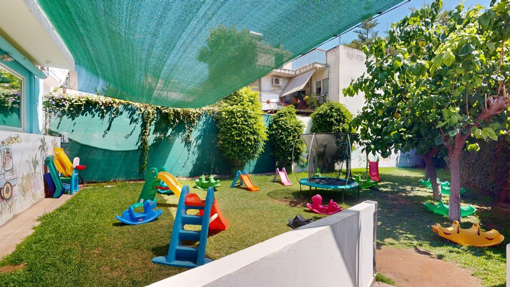 Baby-Parking-Patras--07062024_230516